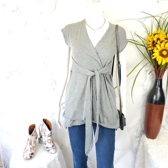 Anthropologie Sweaters - Anthropologie Moth Kimono short sleeve wrap sweatr